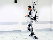 IA exosquelette medecine
